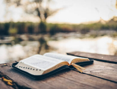 WHY I BELIEVE THE BIBLE IS TRUE (2).